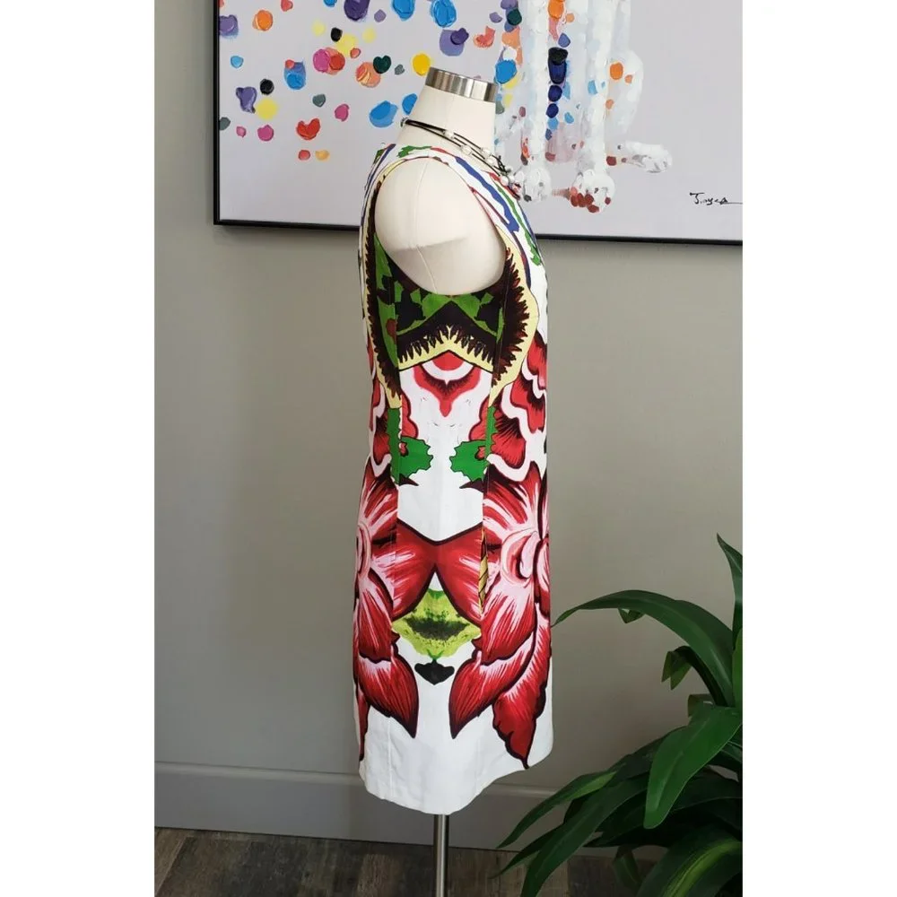 Desigual Dress in Toledo. Size 6 in a bright contemporary floral print on white. - Picture 4 of 7